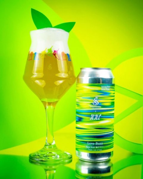 ストラスコナ ラブ バズ ユズ  Strathcona Love Buzz Yuzu Can 473ml